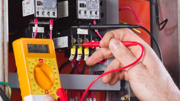 Une expertise pointue pour les installations électriques industrielles complexes